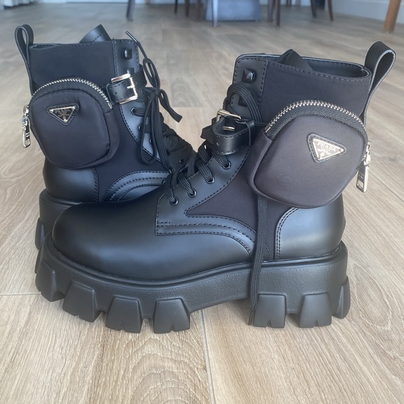 NWB: Men’s Prada smooth leather and recycled nylon combat boots. Sz 40 - Picture 4 of 14